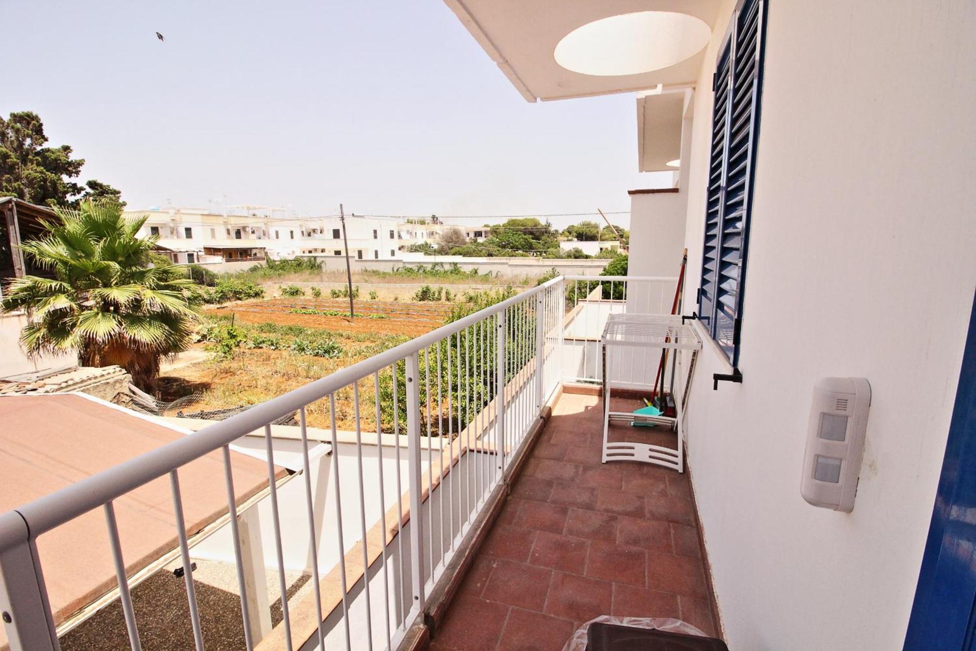 Residence Mare Azzurro Торре-Сан-Джованни-Удженто Экстерьер фото